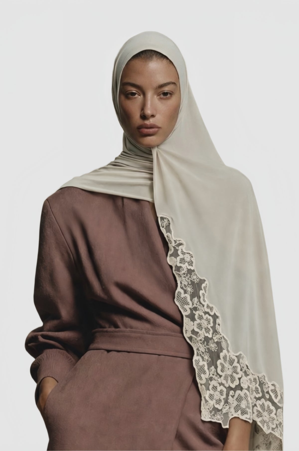 Lace hijab pale grey
